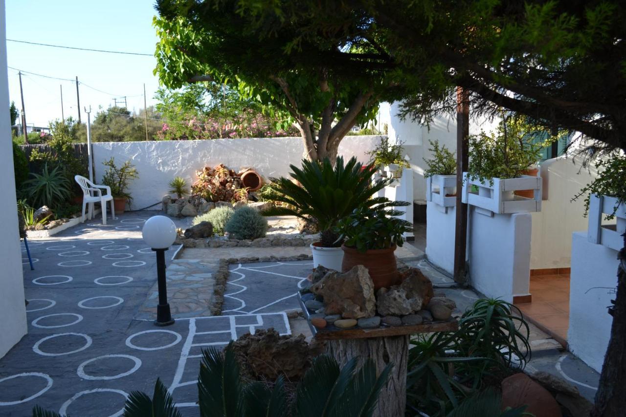 Skyros Panorama Studios Экстерьер фото